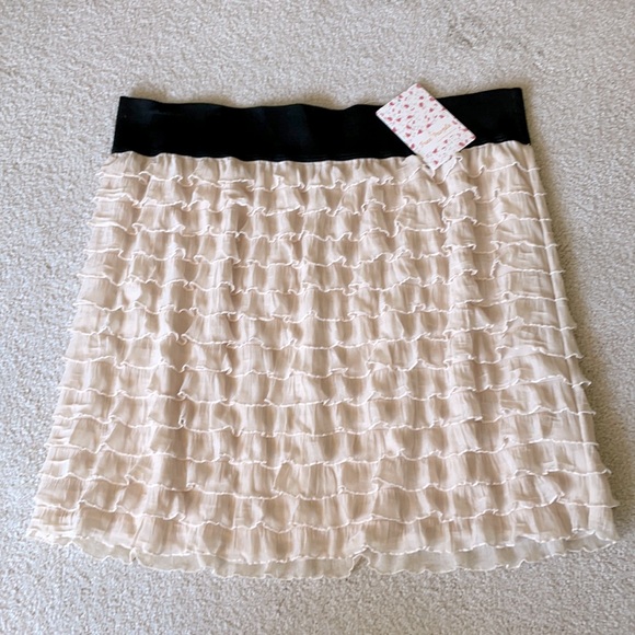 Free People Dresses & Skirts - NWT Free People ruffle skirt M